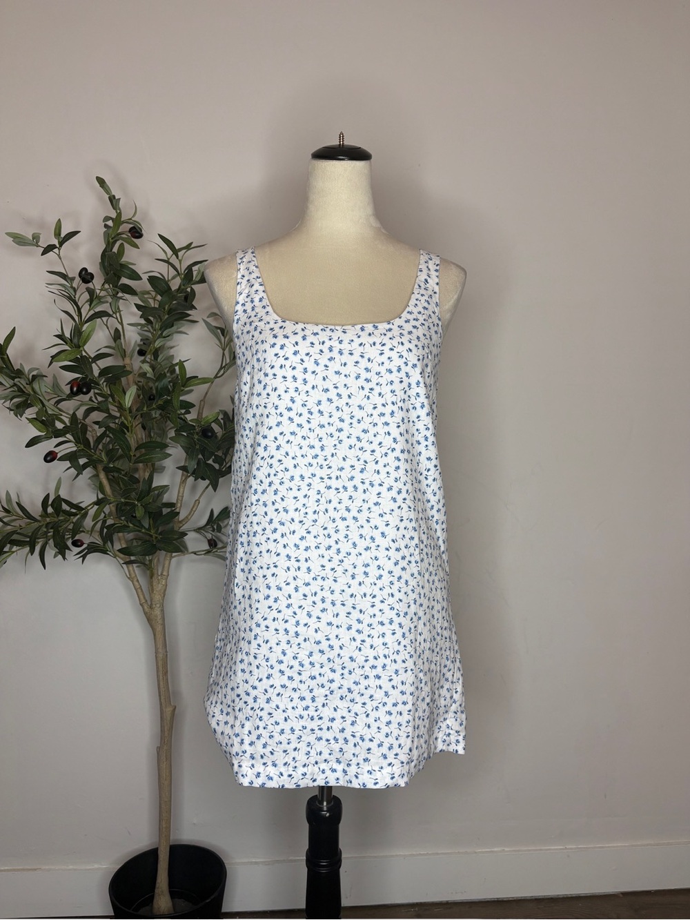 Reformation White and Blue Floral Tank Dress